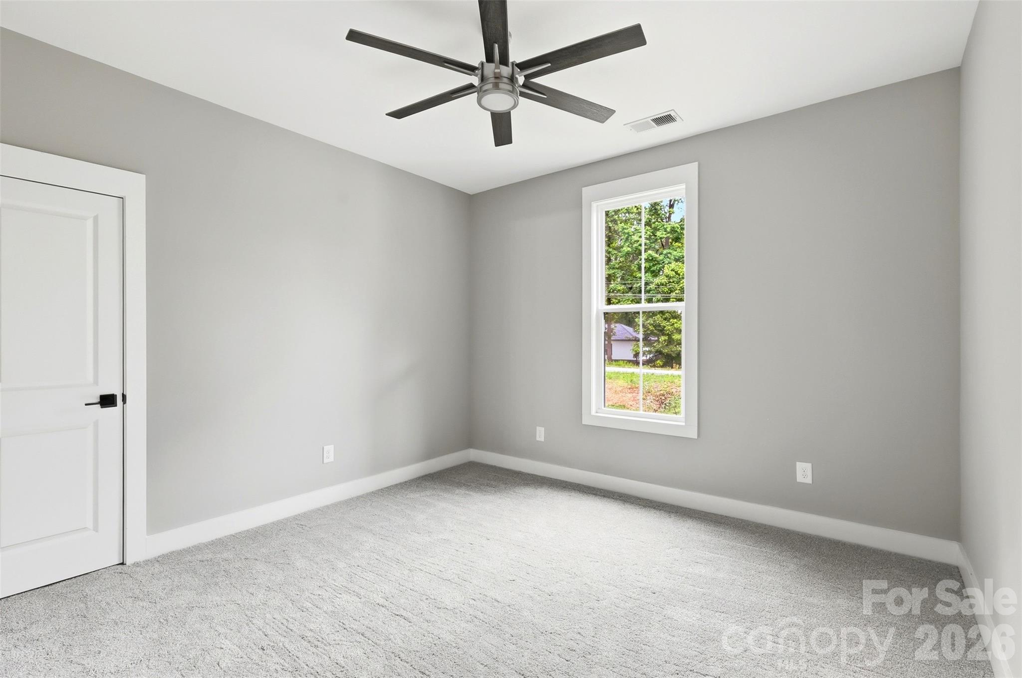 1860 Twin Lakes Road Property Photo 11