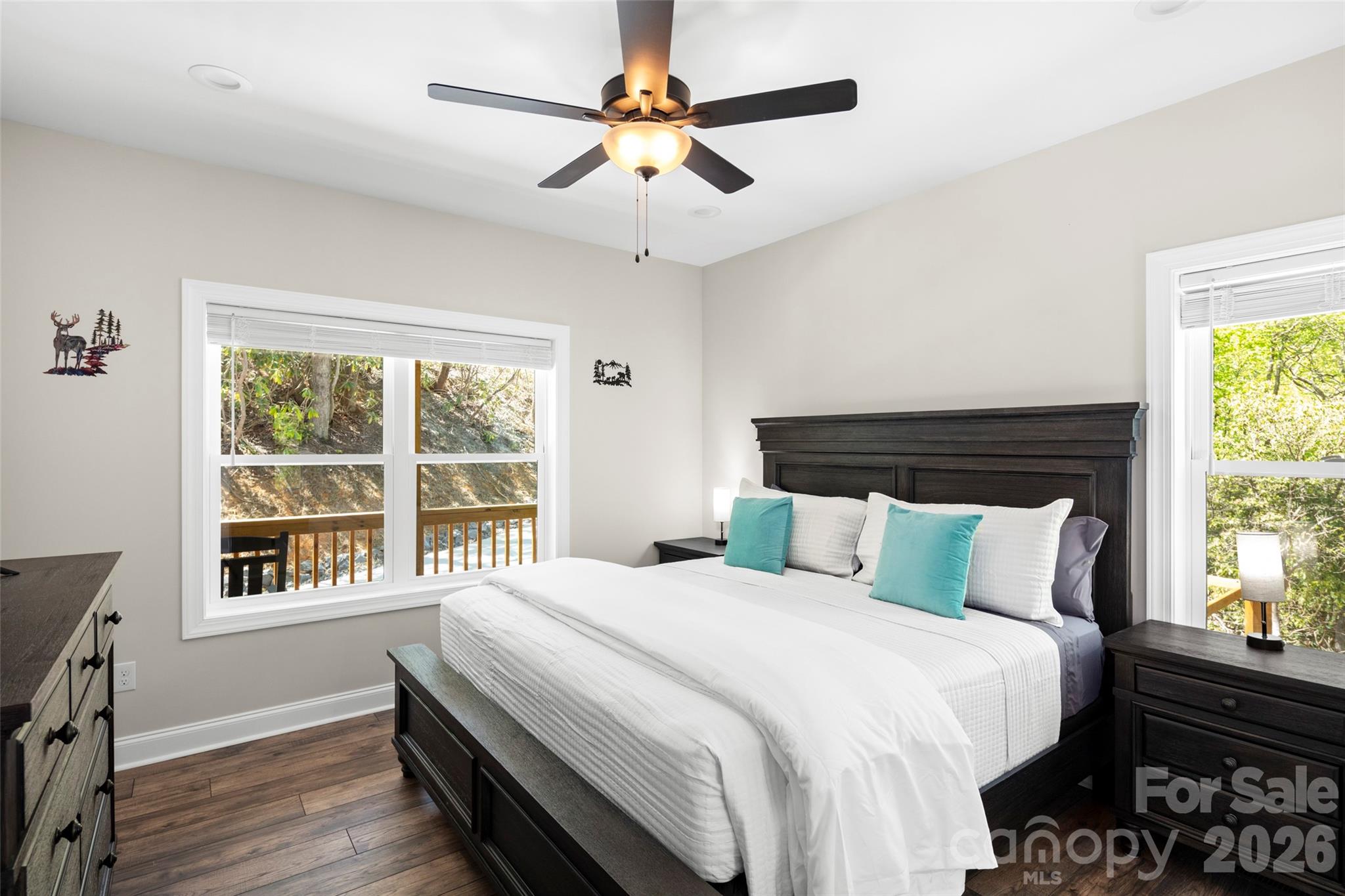 233 Arcadia Falls Way Property Photo 16
