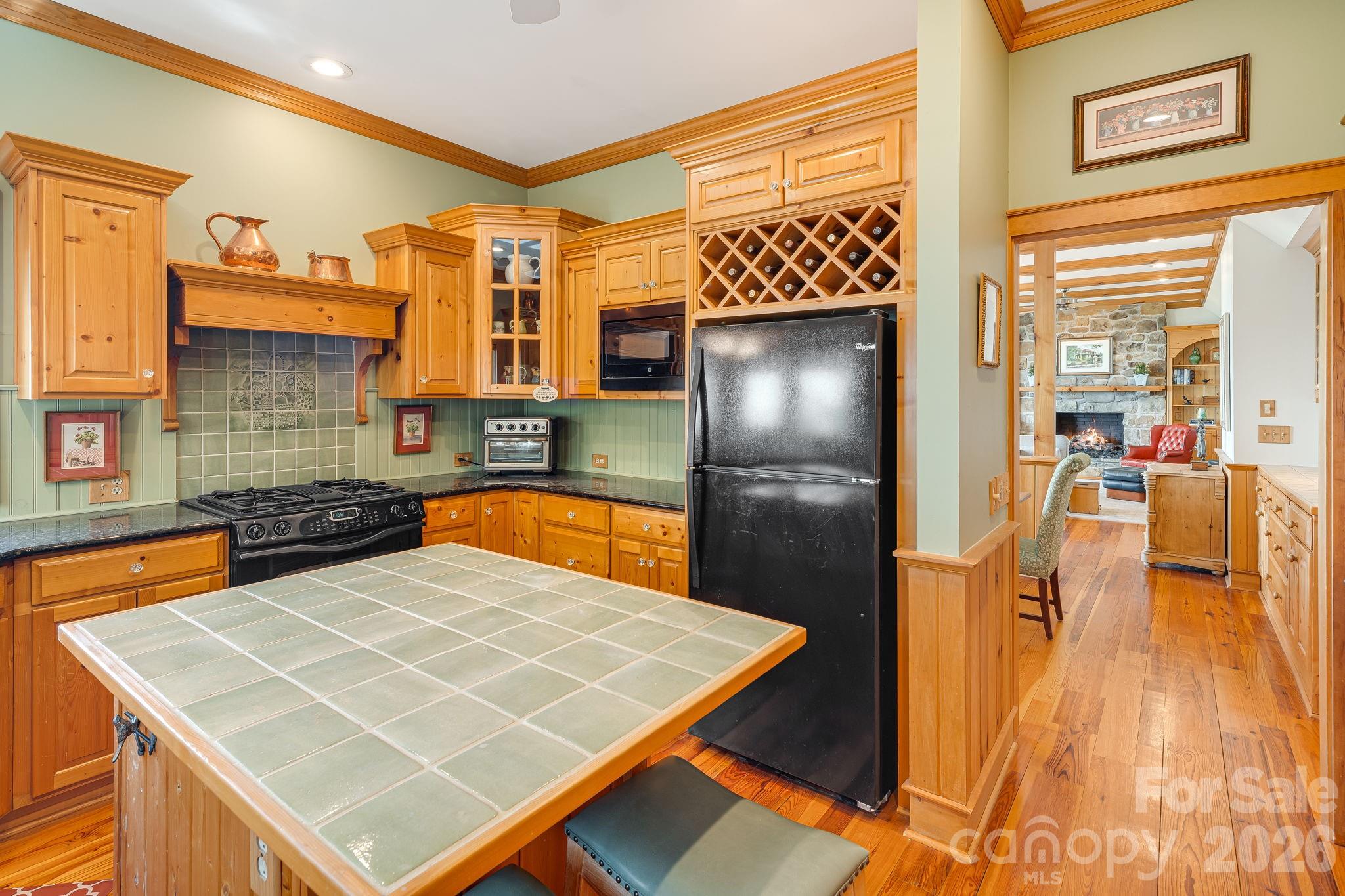 206 Twin Springs Road Property Photo 20