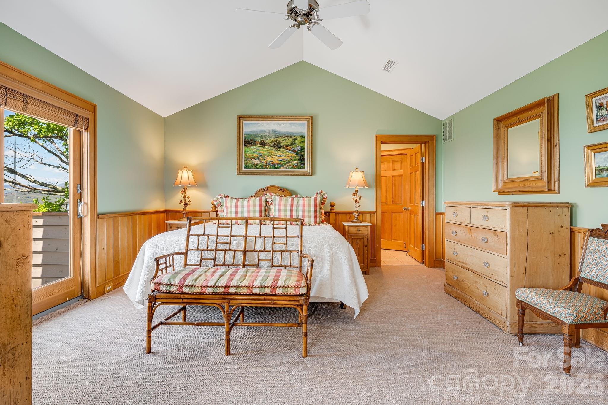 206 Twin Springs Road Property Photo 28