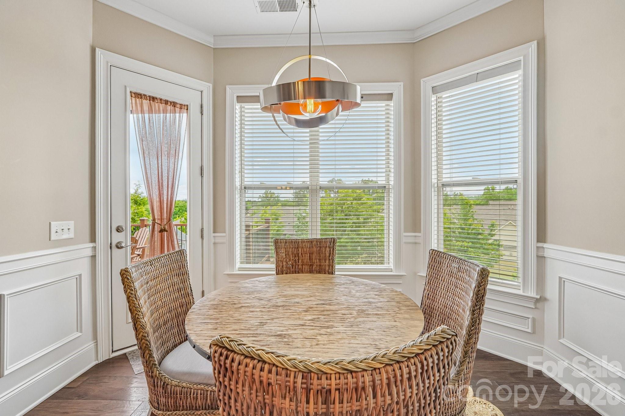 14503 Crest Court Property Photo 14