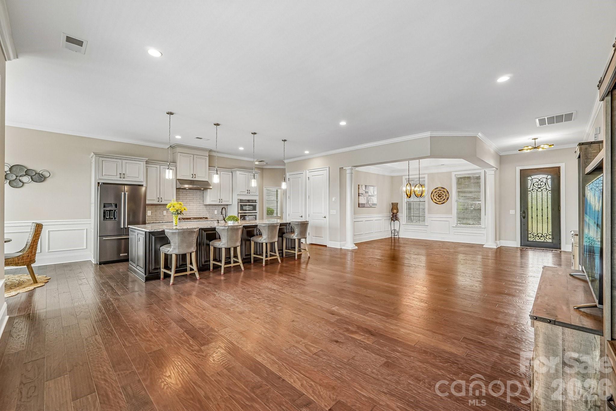 14503 Crest Court Property Photo 15