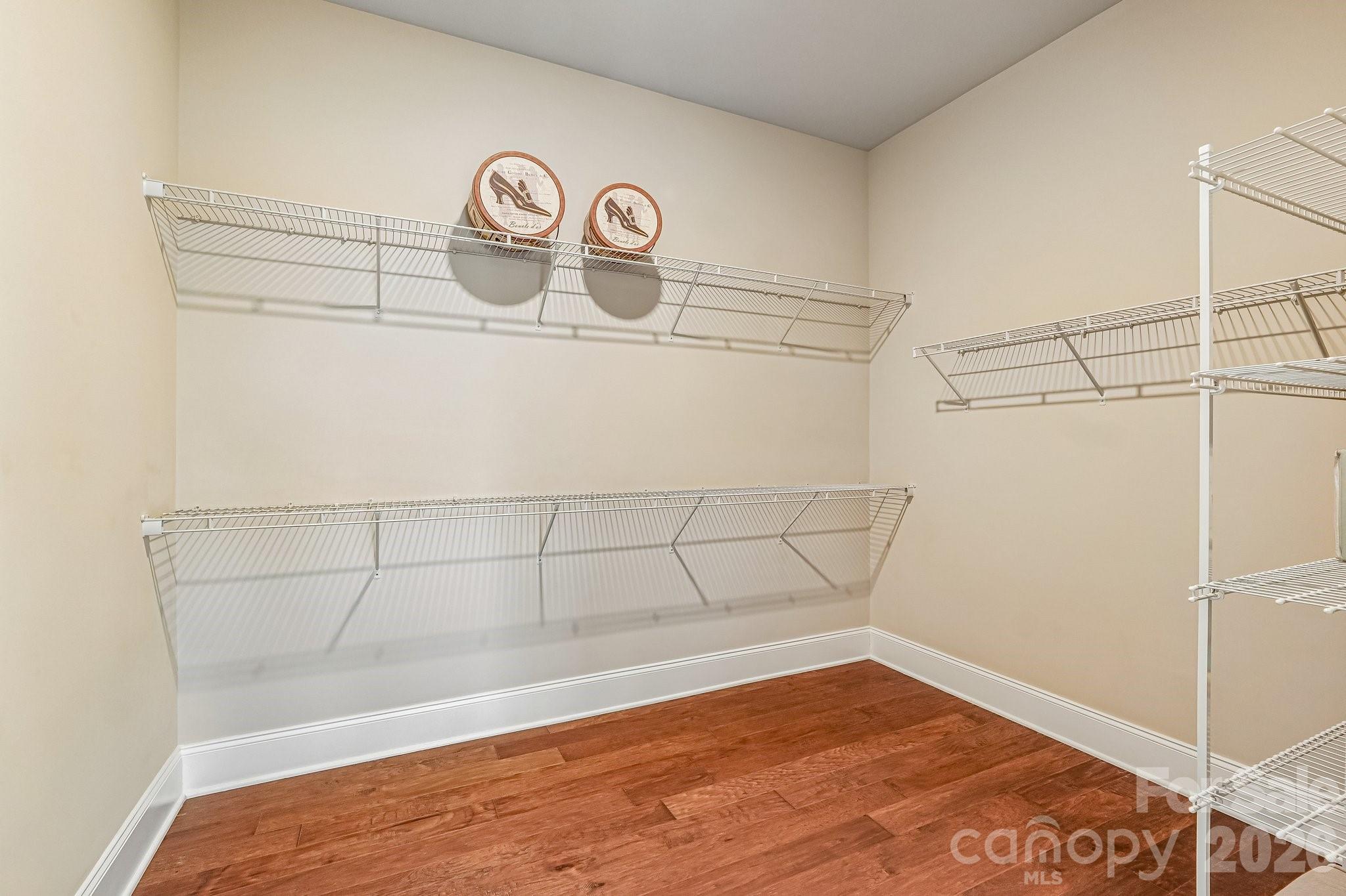 14503 Crest Court Property Photo 21