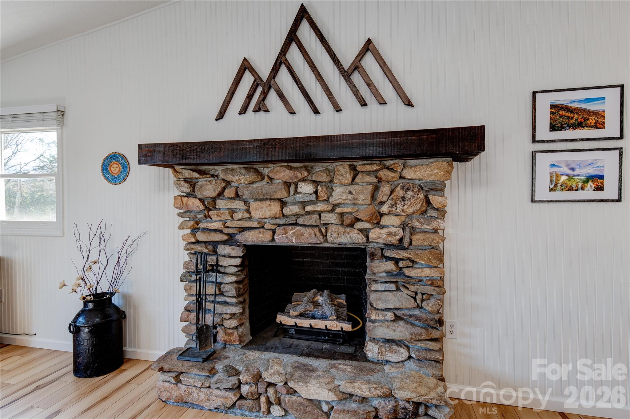 208 Altamahaw Avenue Property Photo 4