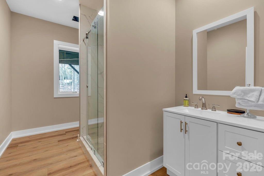 811 Linhigh Drive Property Photo 42