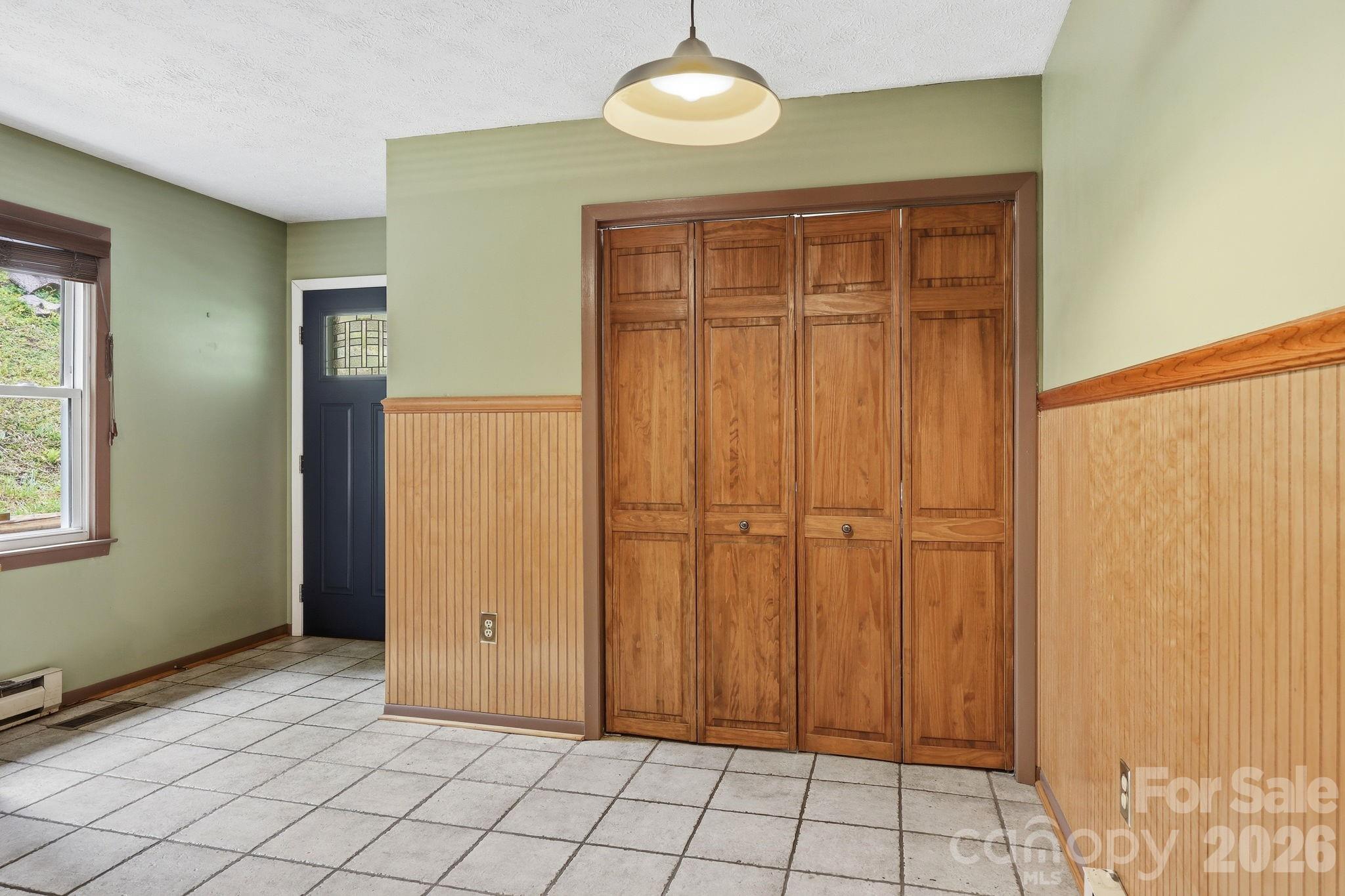 959 Oakmont Drive Property Photo 6