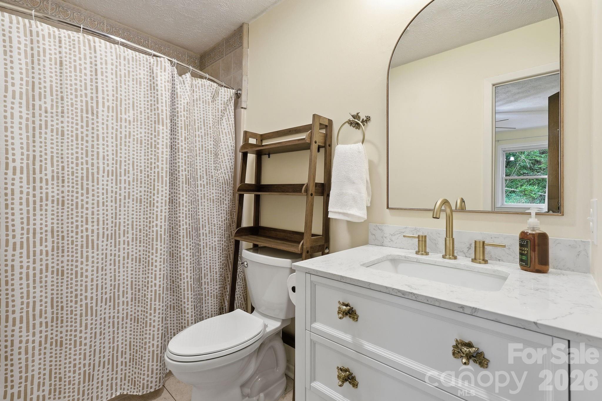 959 Oakmont Drive Property Photo 14