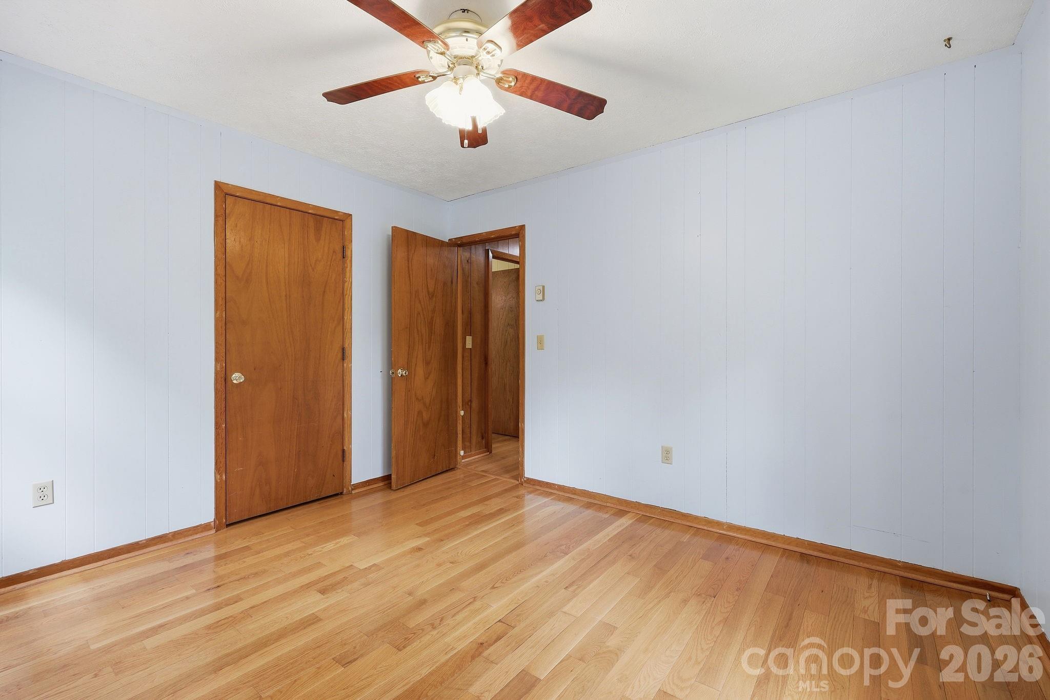 959 Oakmont Drive Property Photo 17