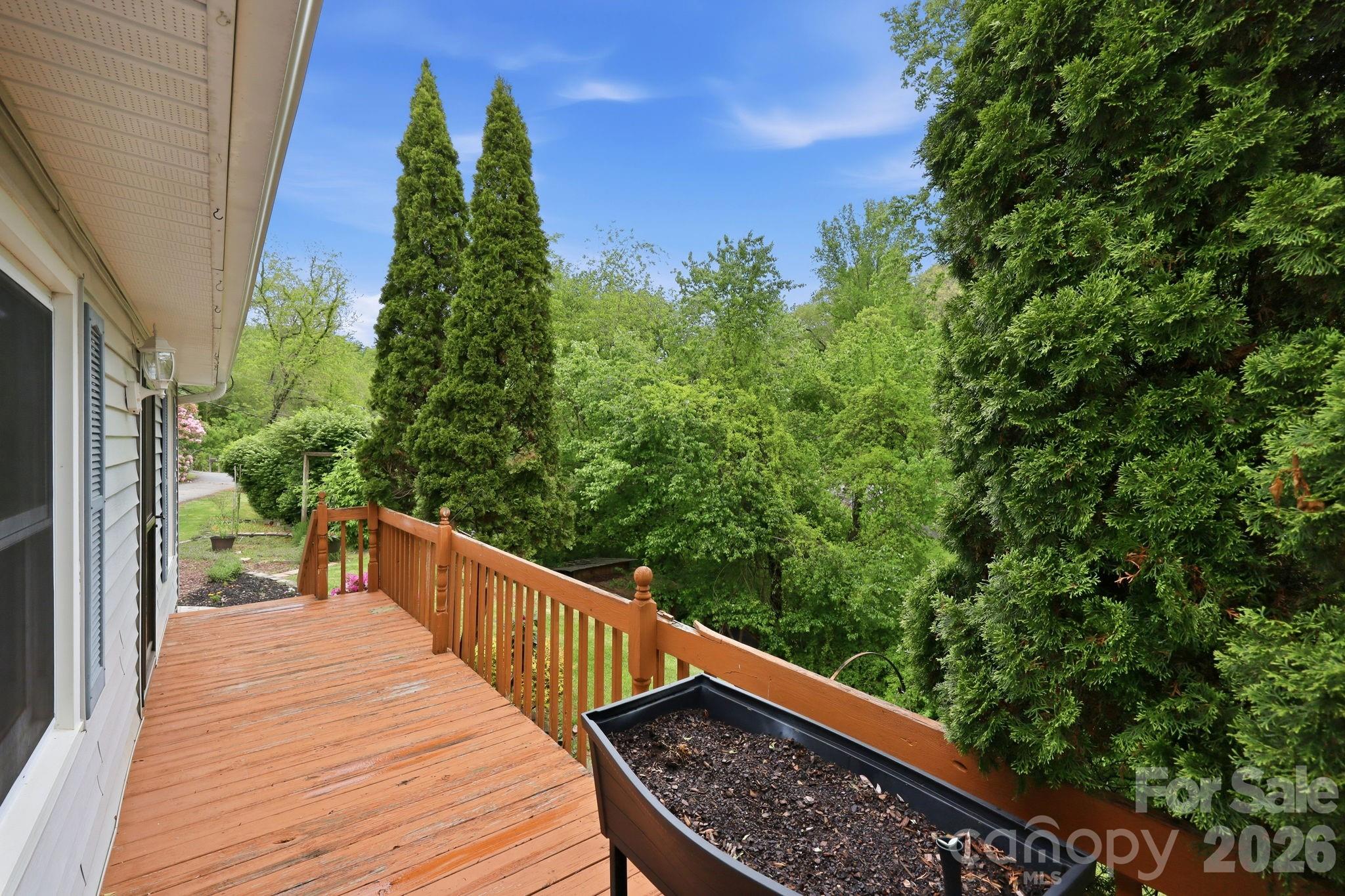 959 Oakmont Drive Property Photo 21