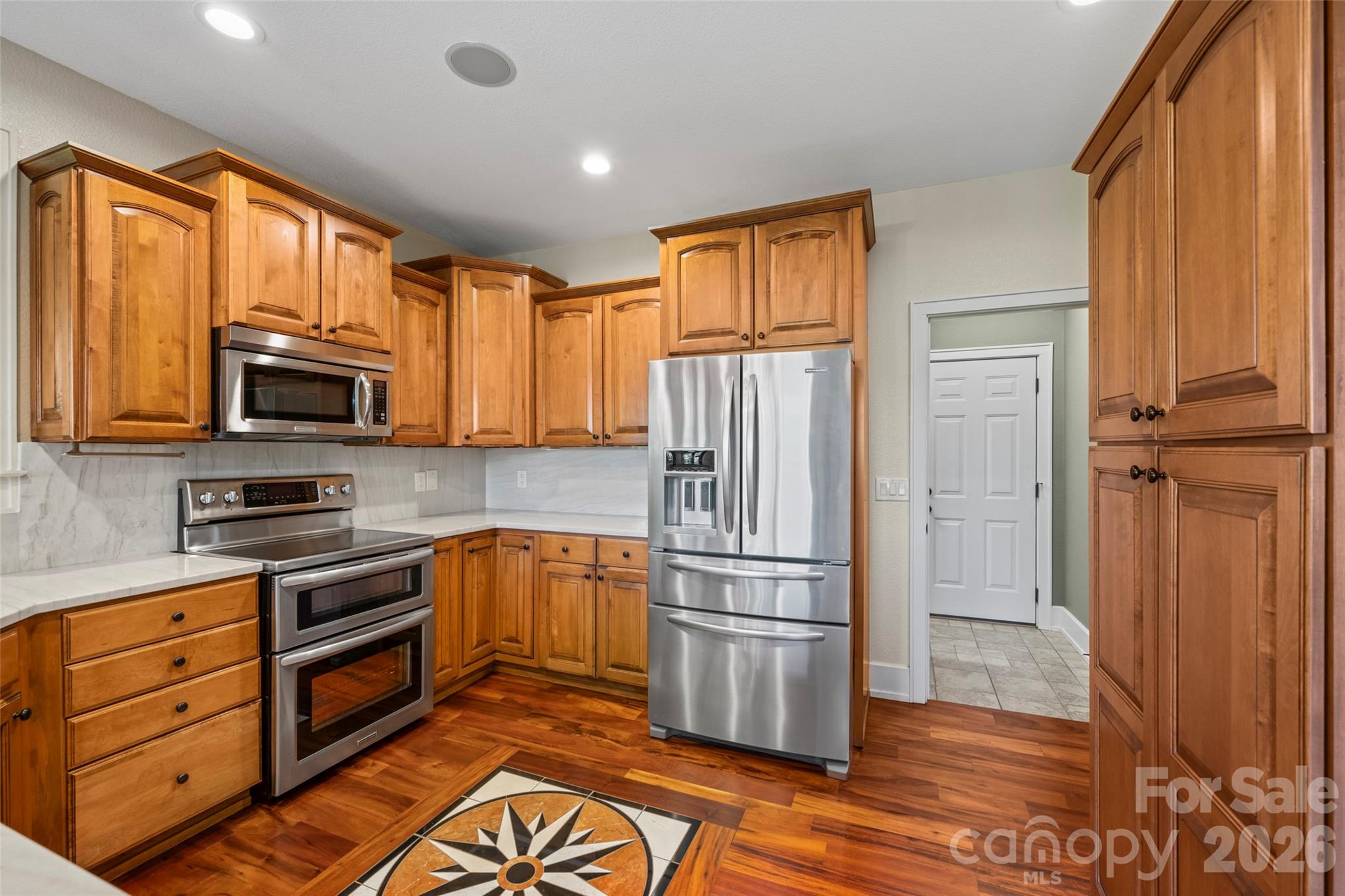 556 High Pines Loop Property Photo 15