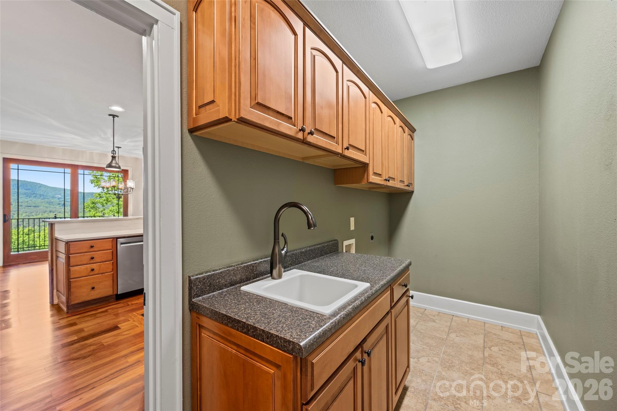 556 High Pines Loop Property Photo 17