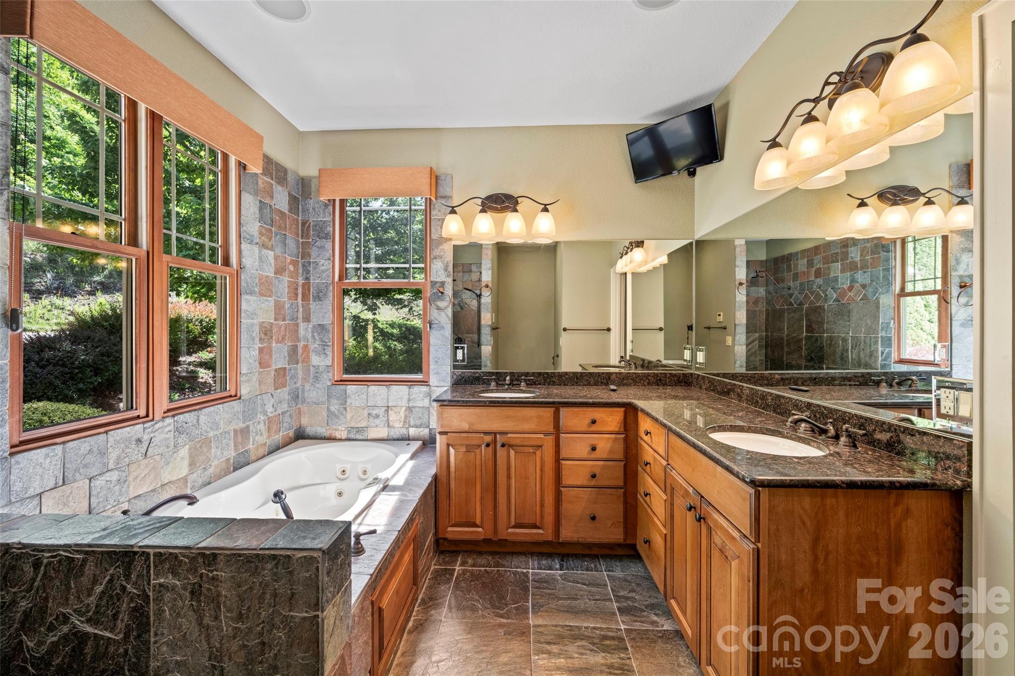 556 High Pines Loop Property Photo 20