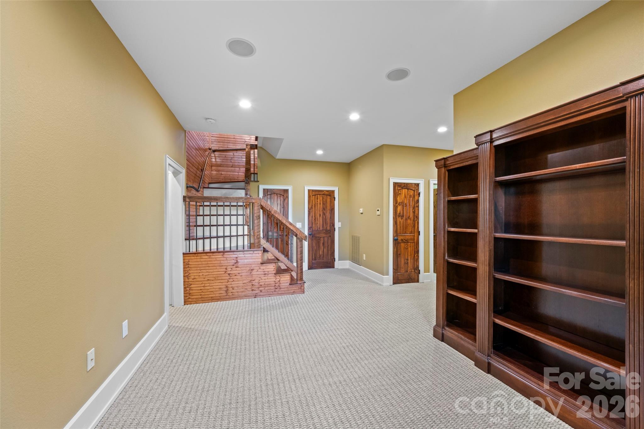 556 High Pines Loop Property Photo 22