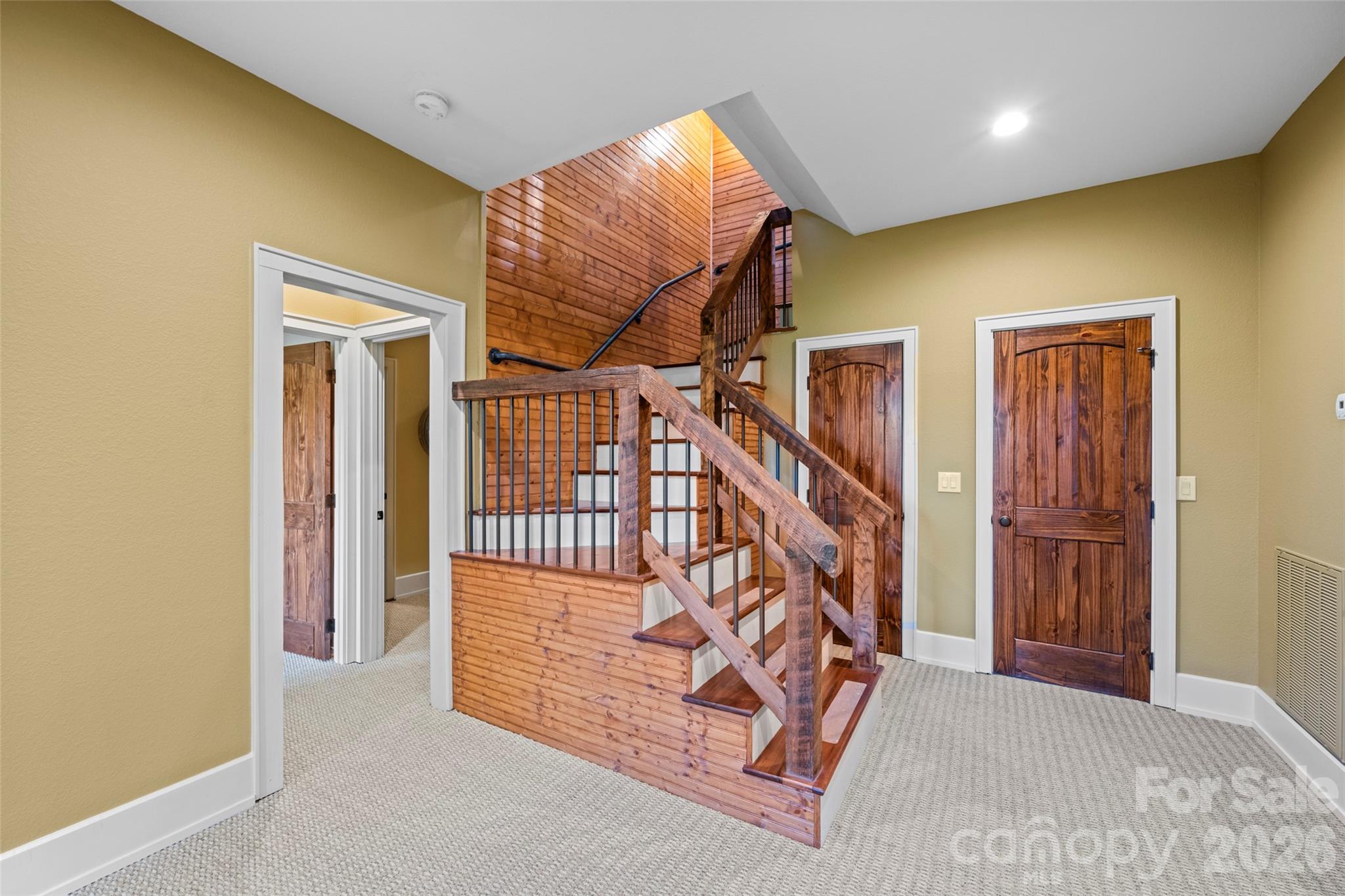556 High Pines Loop Property Photo 23