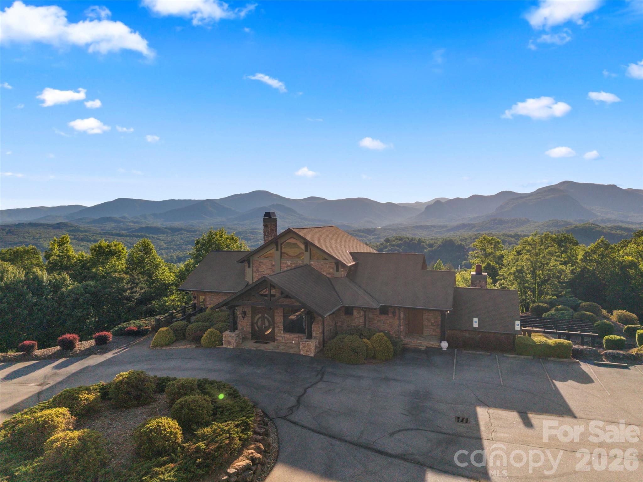 556 High Pines Loop Property Photo 43