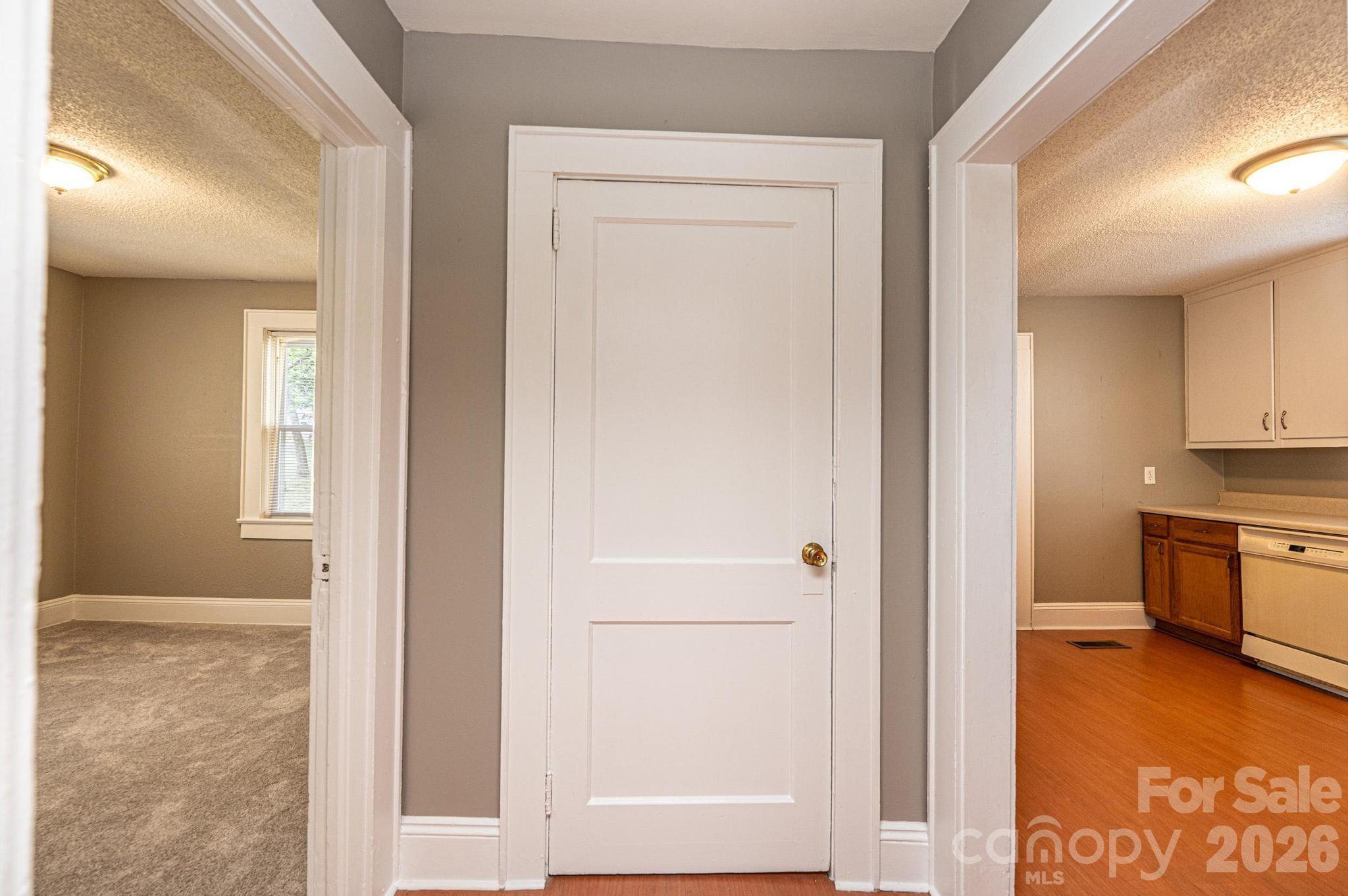 1725 8th Avenue Property Photo 11