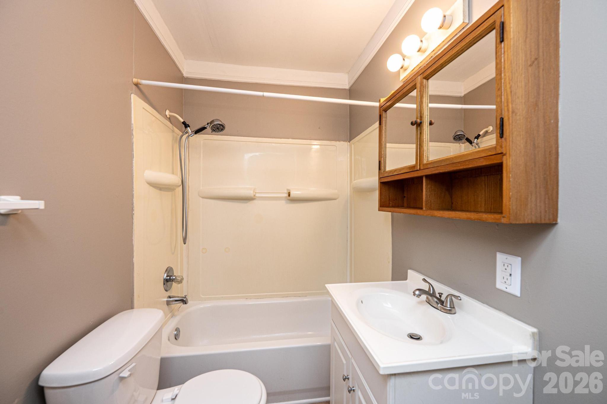 1725 8th Avenue Property Photo 16
