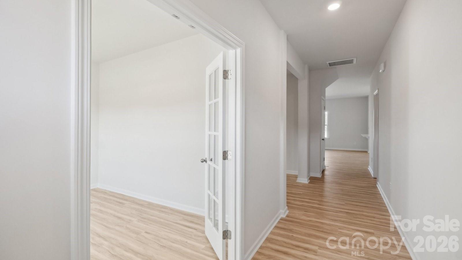 123 Ridgehaven Drive Property Photo 3