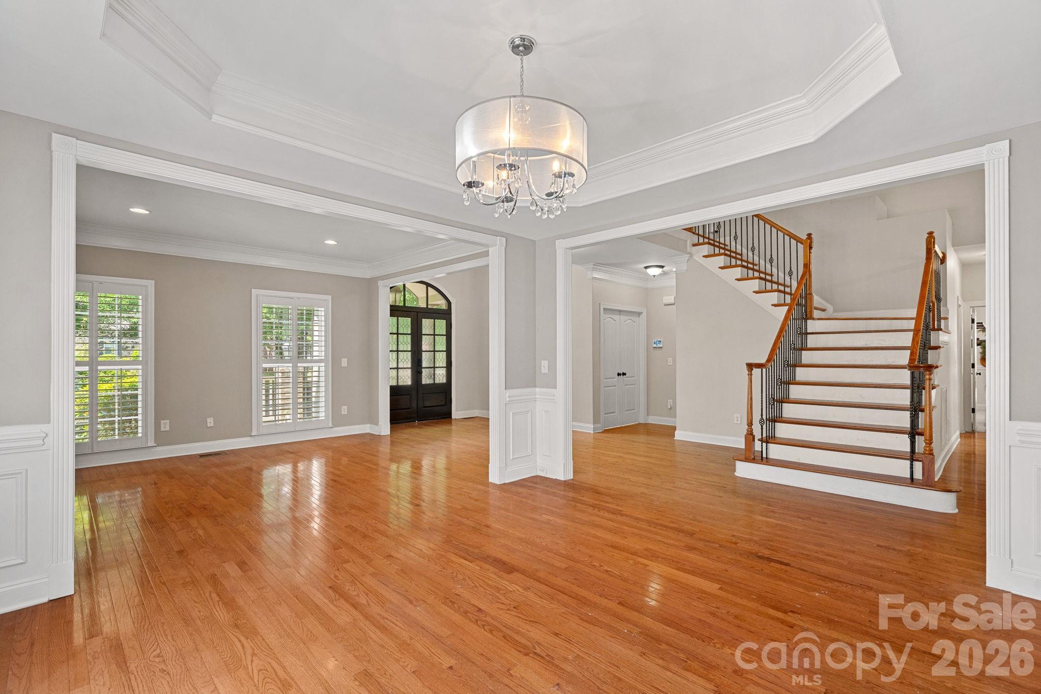 11215 Warfield Avenue Property Photo 14