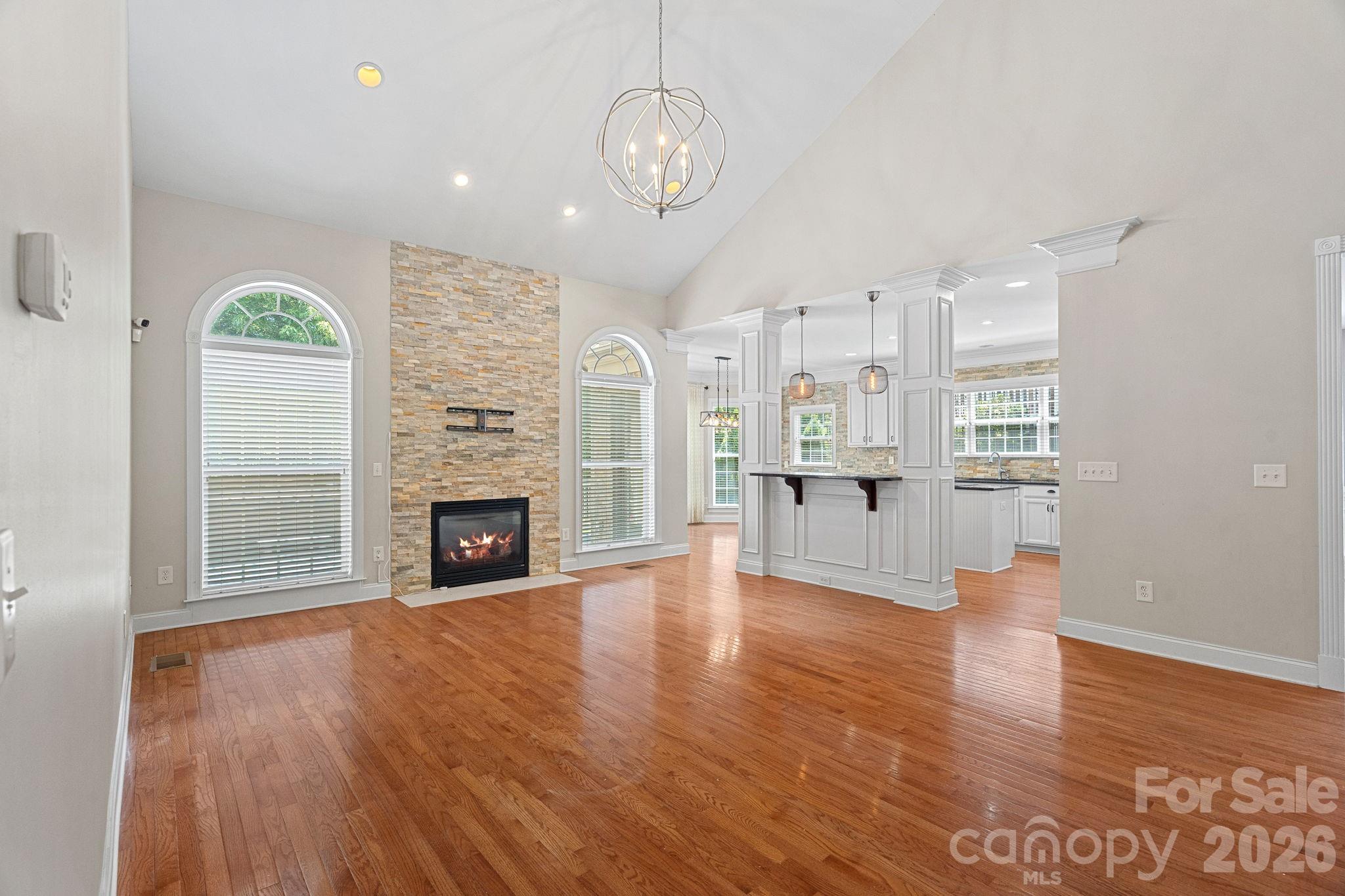 11215 Warfield Avenue Property Photo 17
