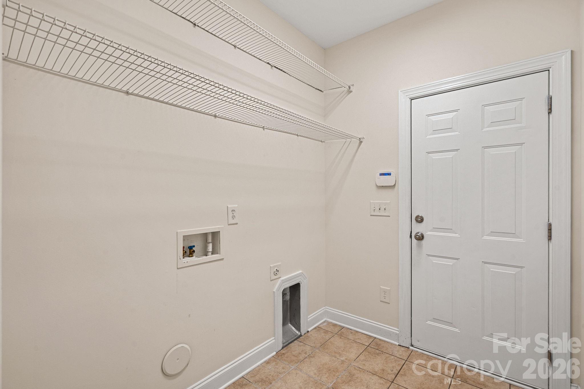 11215 Warfield Avenue Property Photo 21