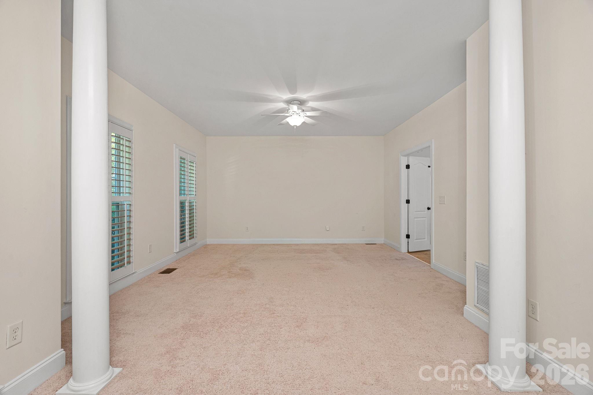 11215 Warfield Avenue Property Photo 22