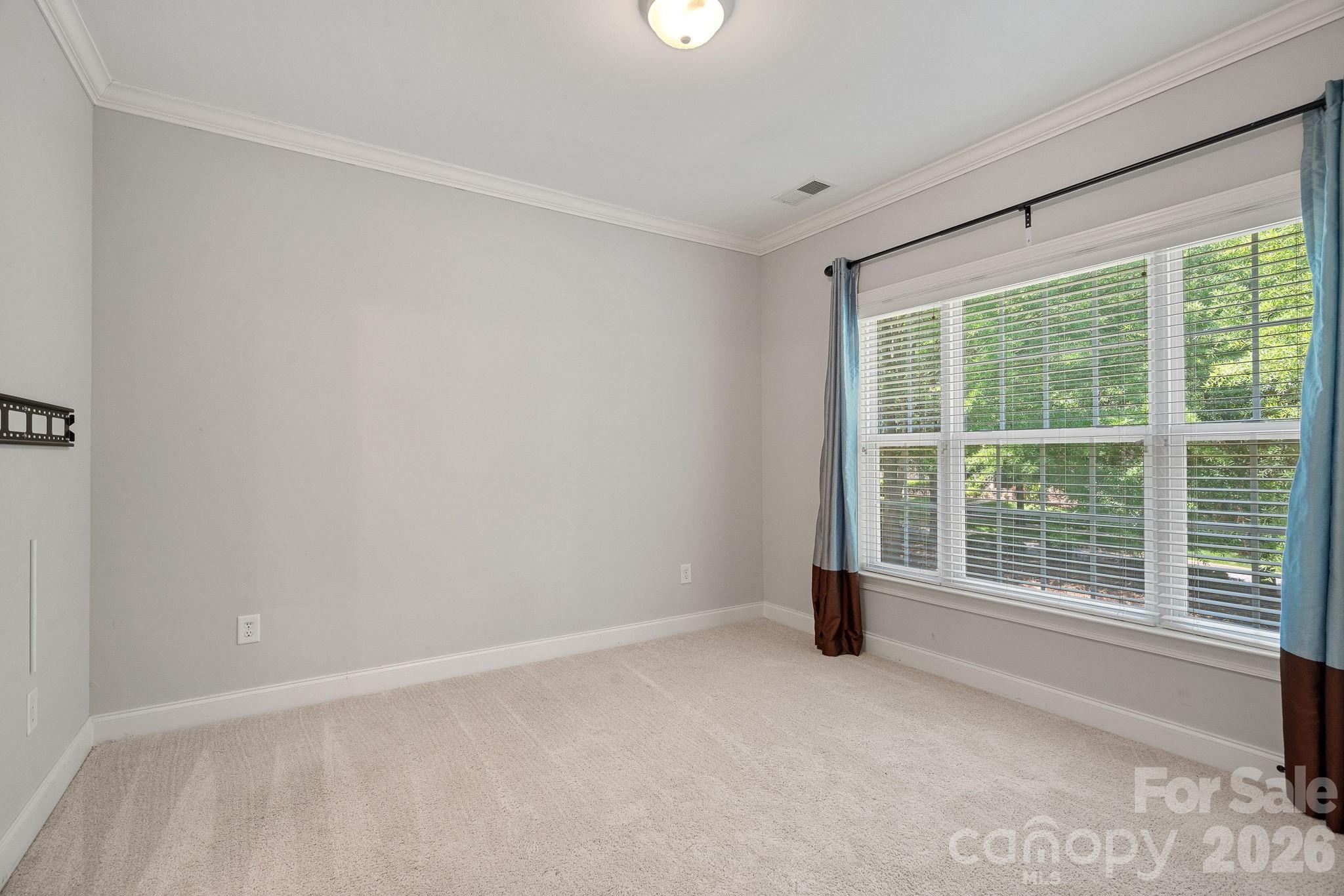 11215 Warfield Avenue Property Photo 29