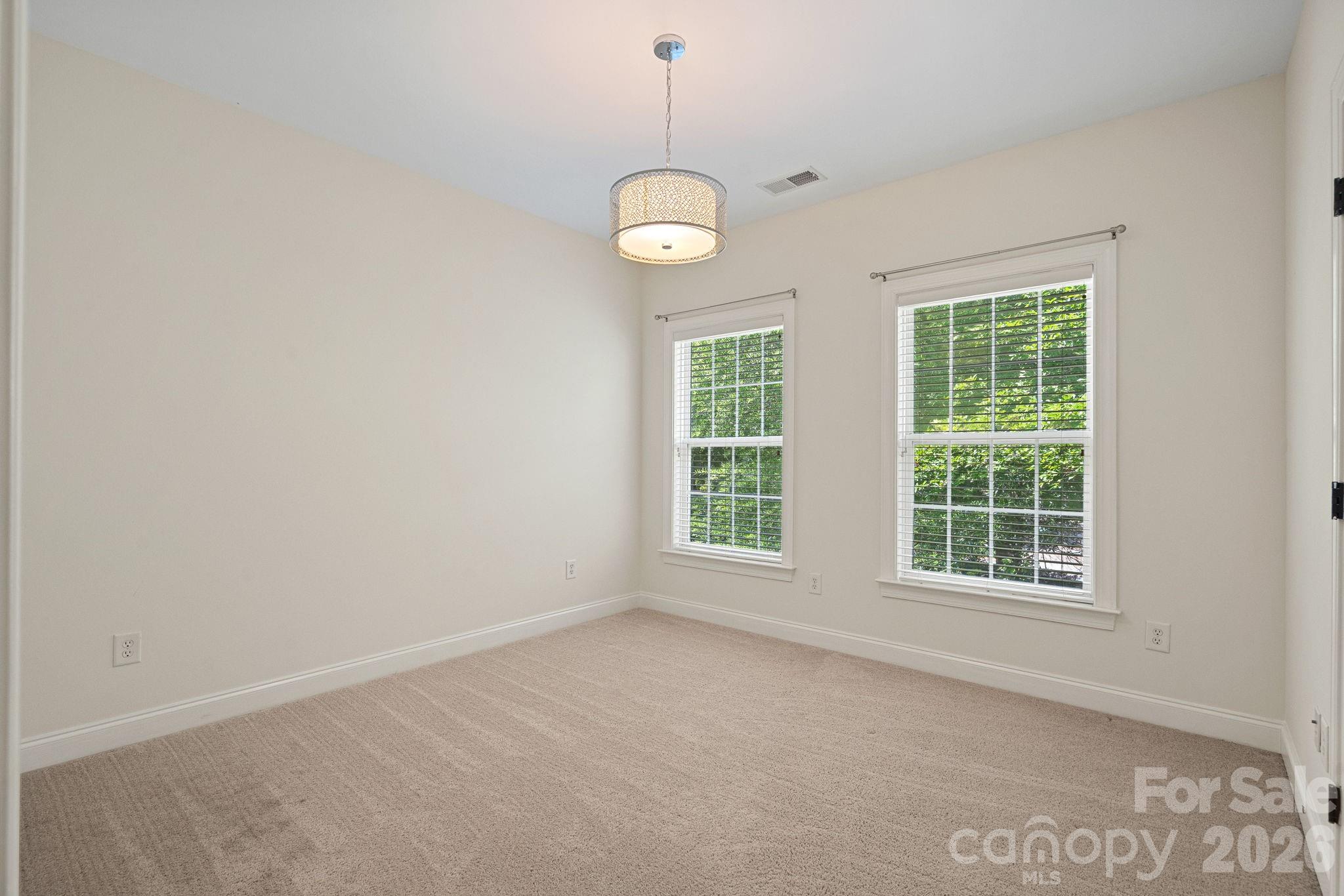 11215 Warfield Avenue Property Photo 32