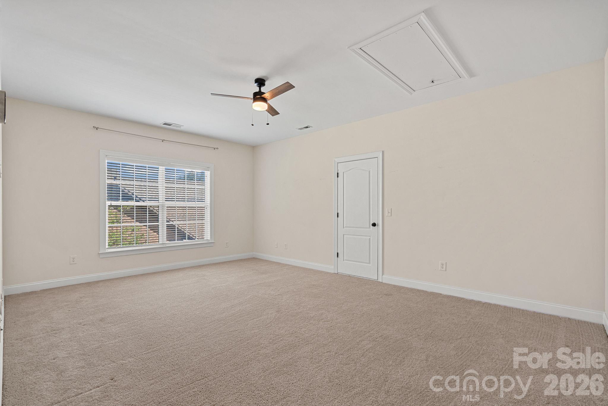 11215 Warfield Avenue Property Photo 35