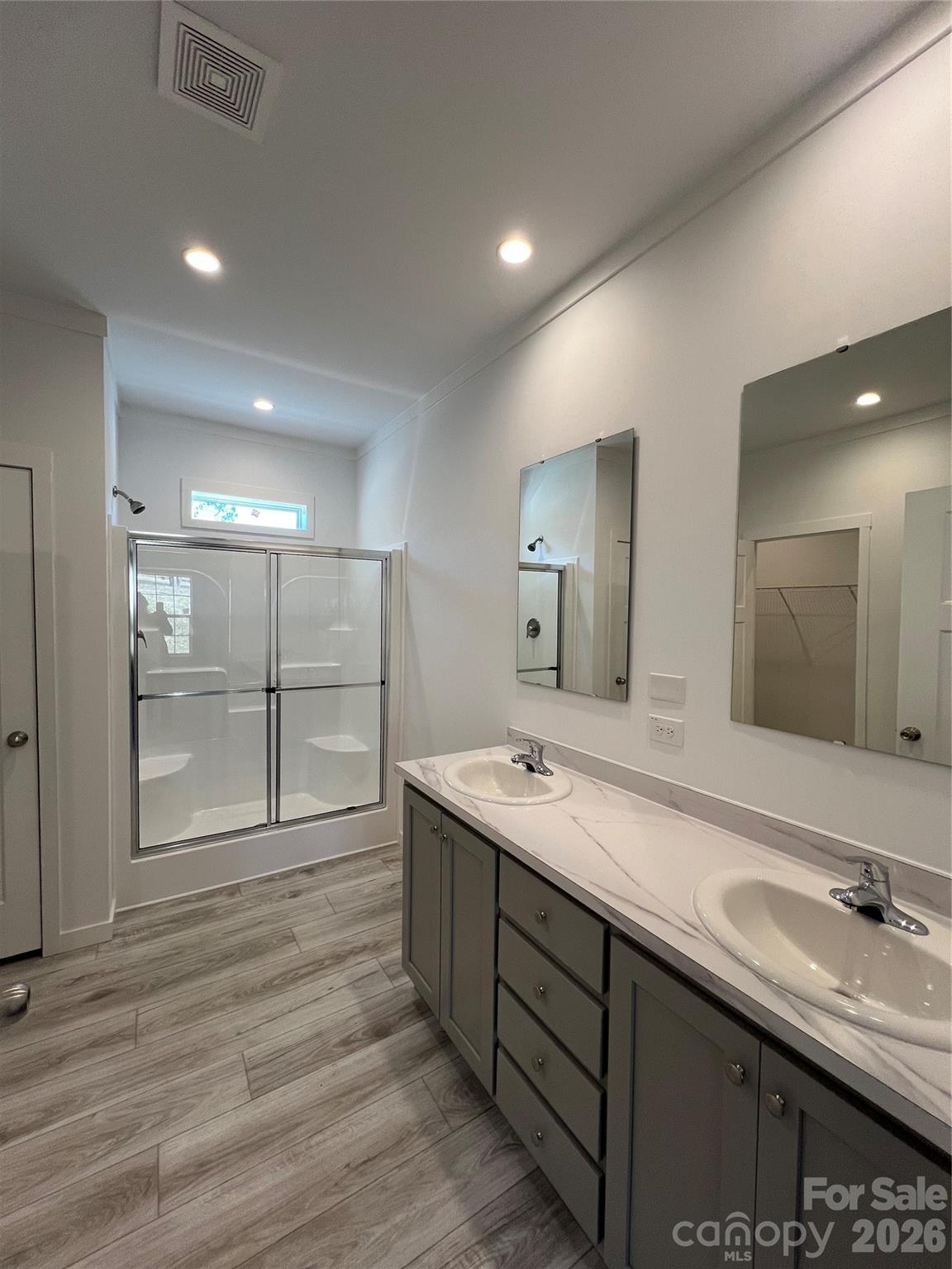 819 Wellwood Avenue Property Photo 12