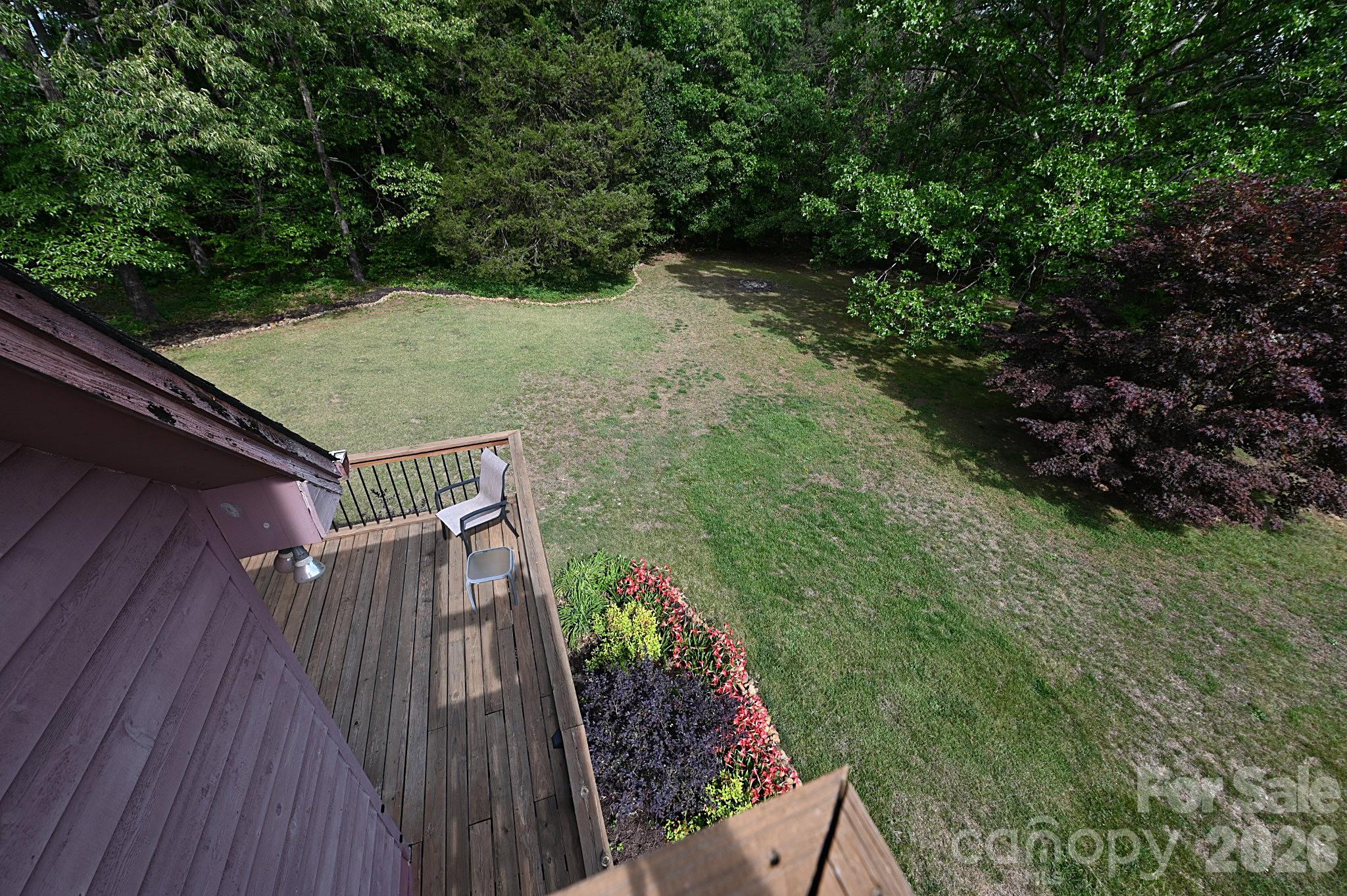 86 King Arthurs Court Property Photo 28