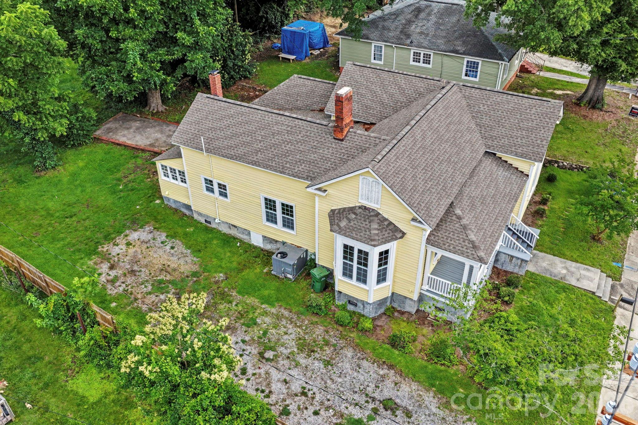305 N White Street Property Photo 48