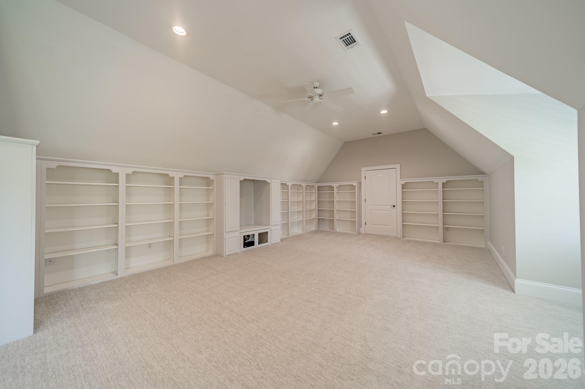 106 Hadley Harbor Court Property Photo 25