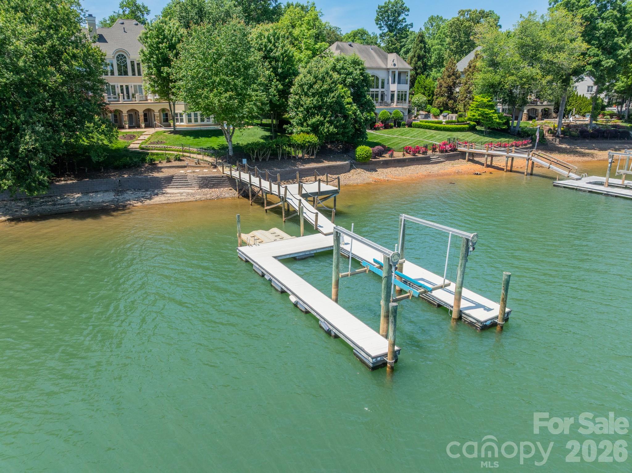 106 Hadley Harbor Court Property Photo 41