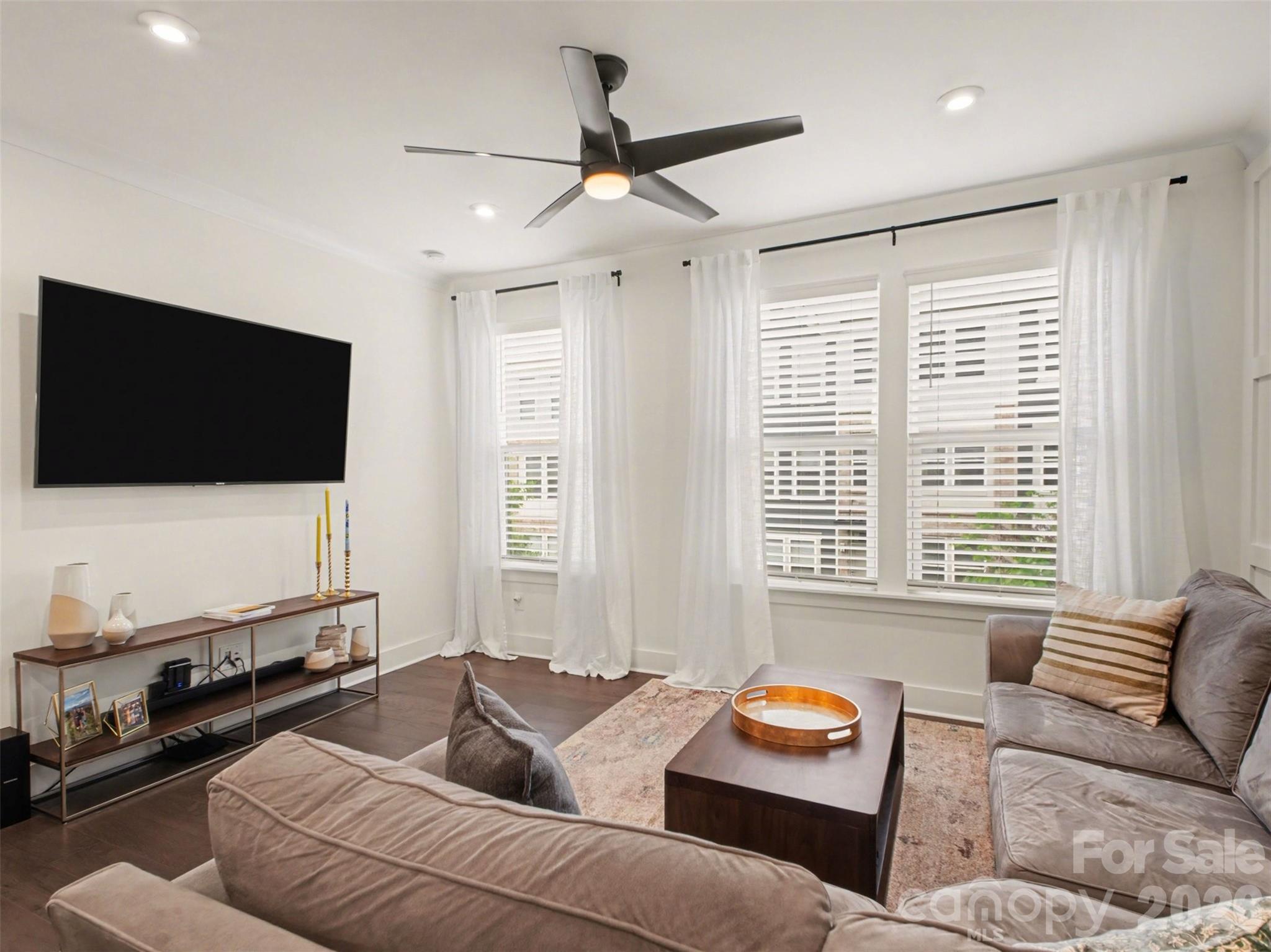 2011 Federation Court Property Photo 9