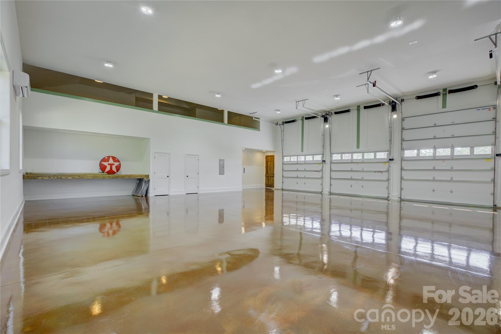 18210 Kalabash Road Property Photo 3