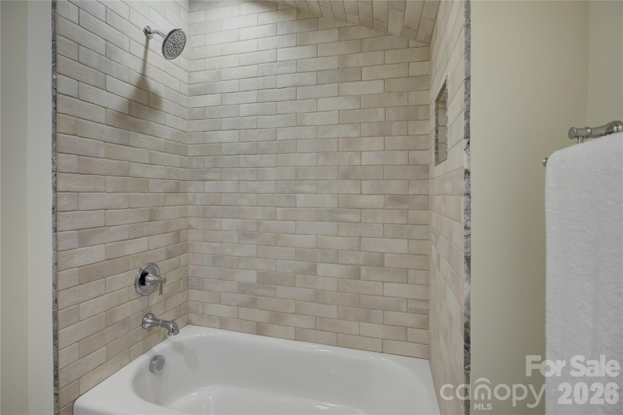 18210 Kalabash Road Property Photo 32