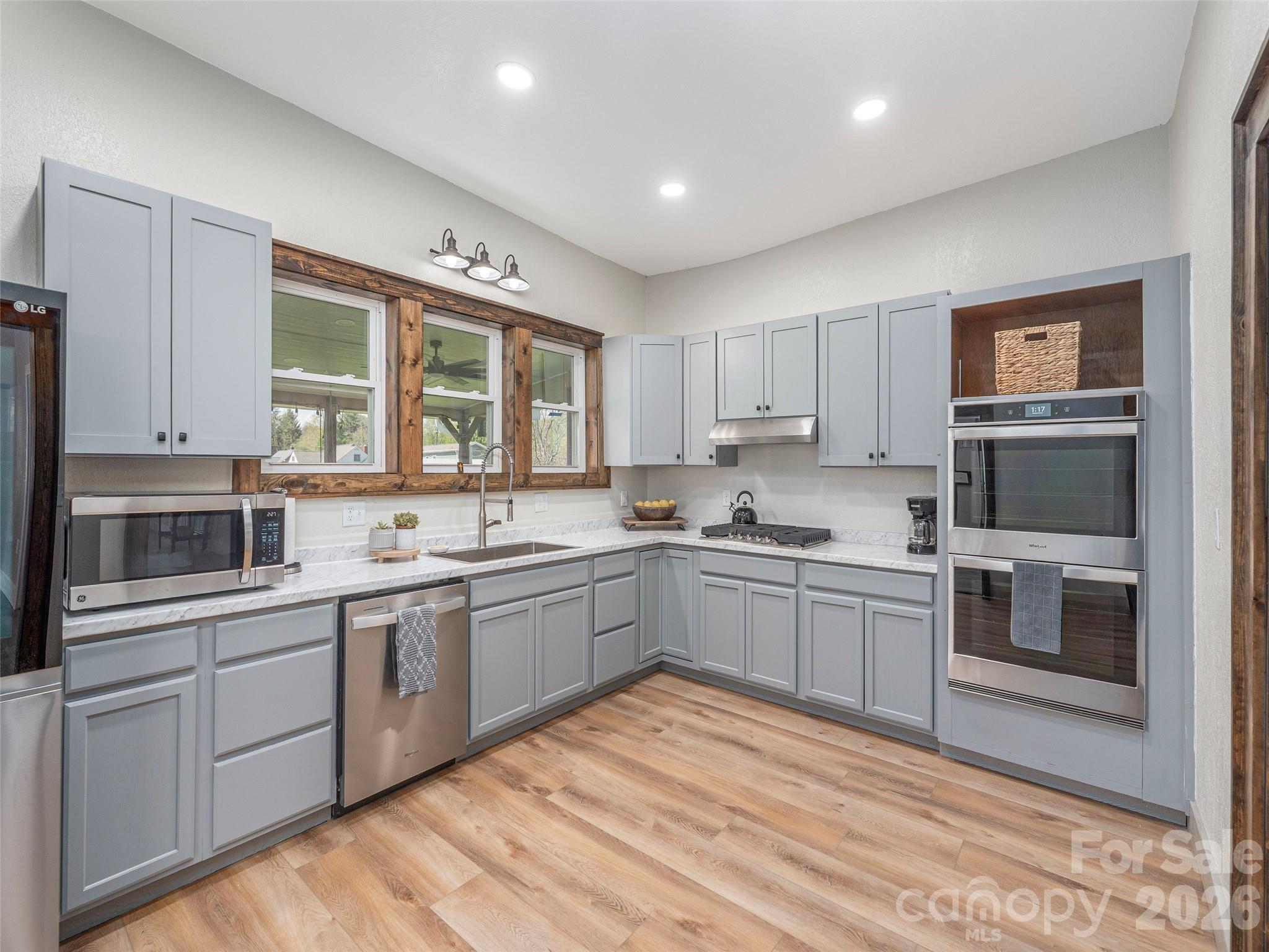 274 Charles Street Property Photo 9