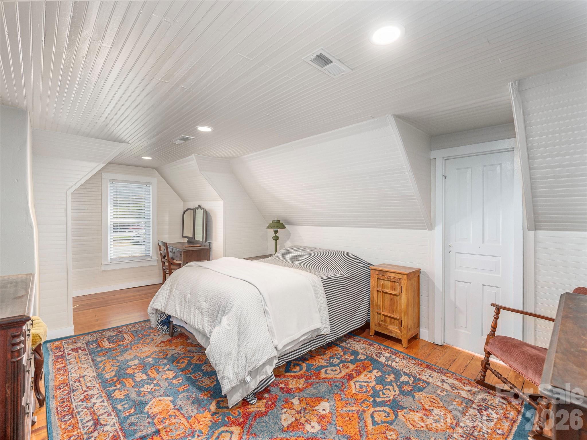 274 Charles Street Property Photo 20