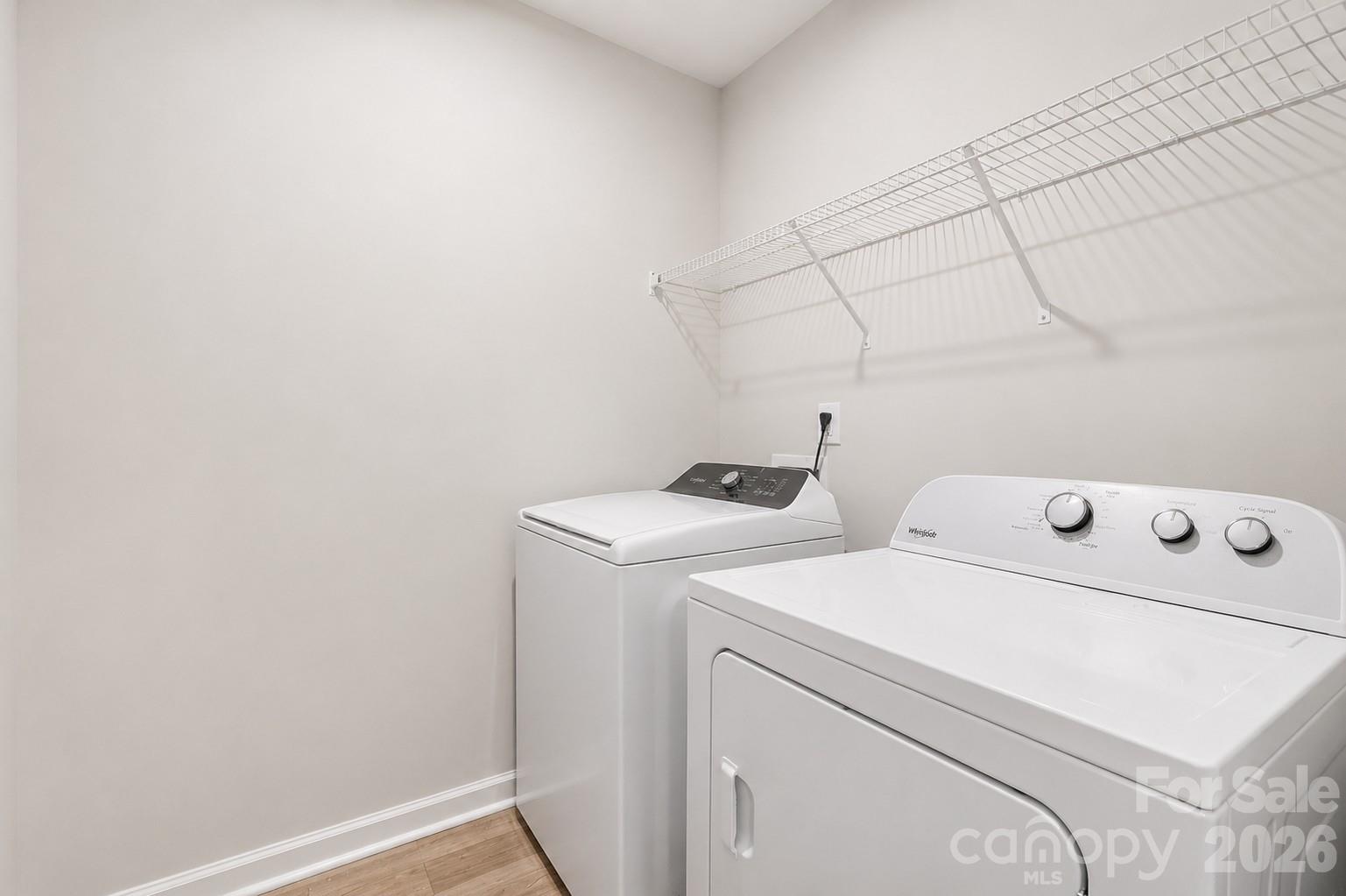 3243 Streamside Drive Property Photo 13