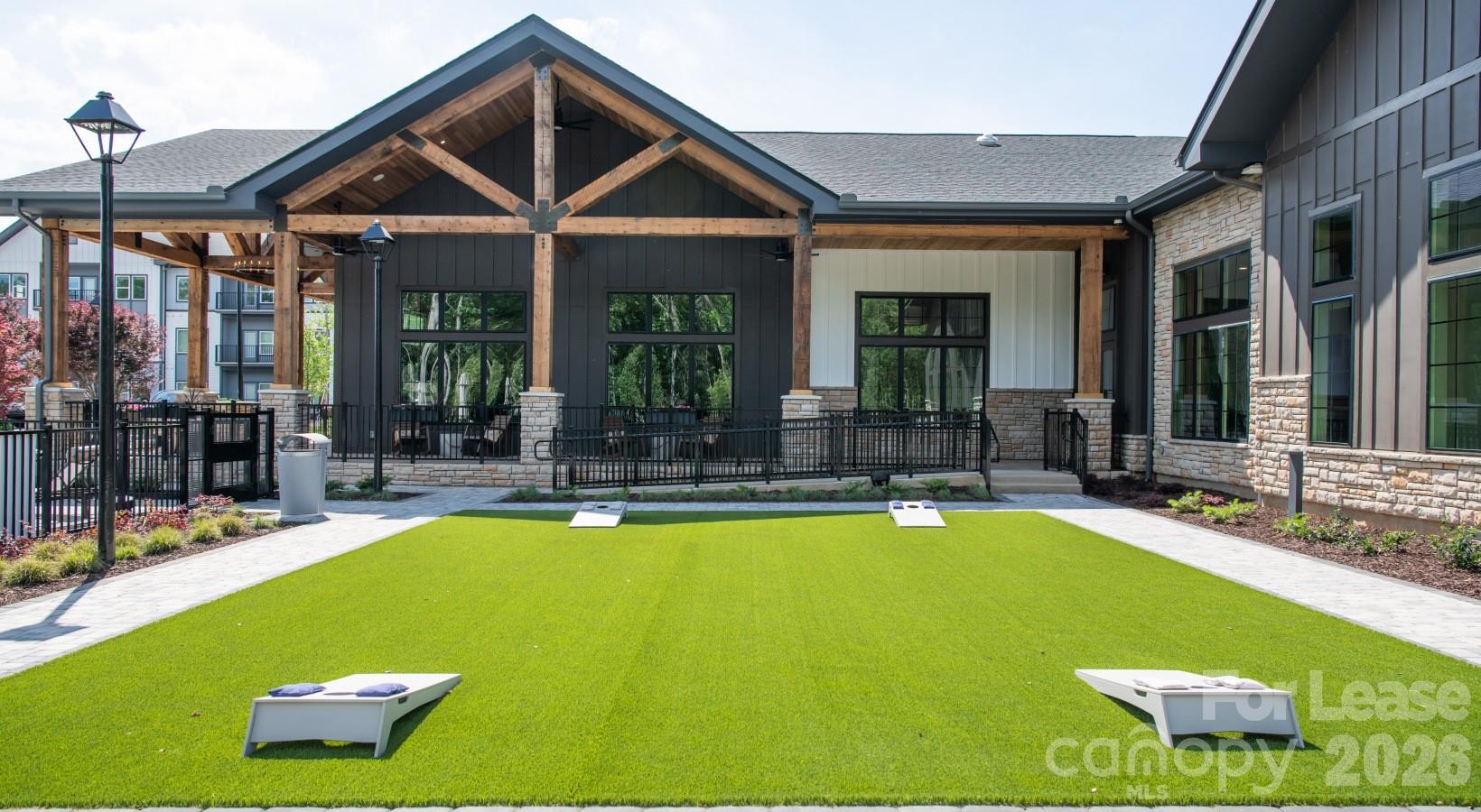 15120 Village Xing Road B1 Property Photo 9