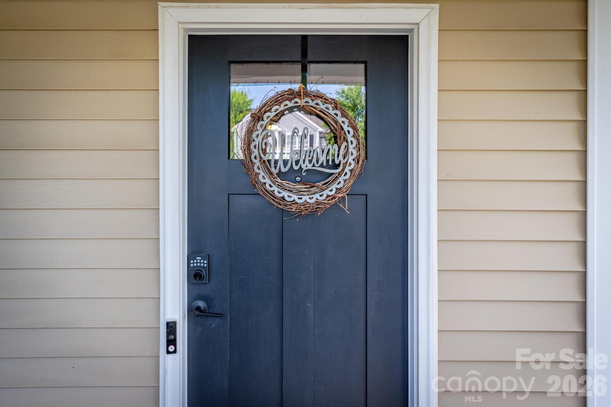 10809 Traders Court Property Photo 4