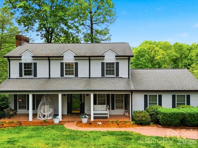 6 Woodland Circle Property Photo 4