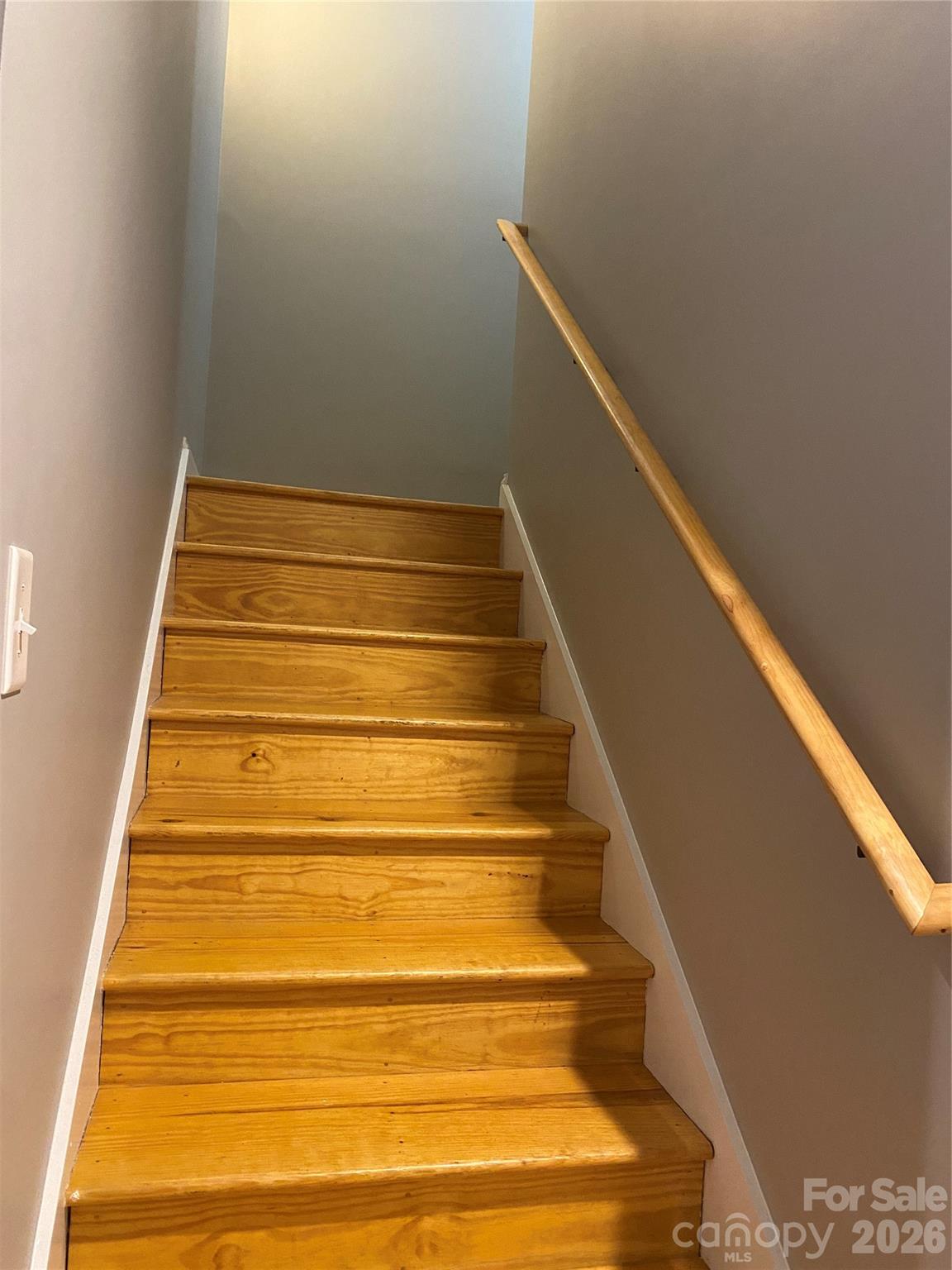 2818 Rockford Road Property Photo 22