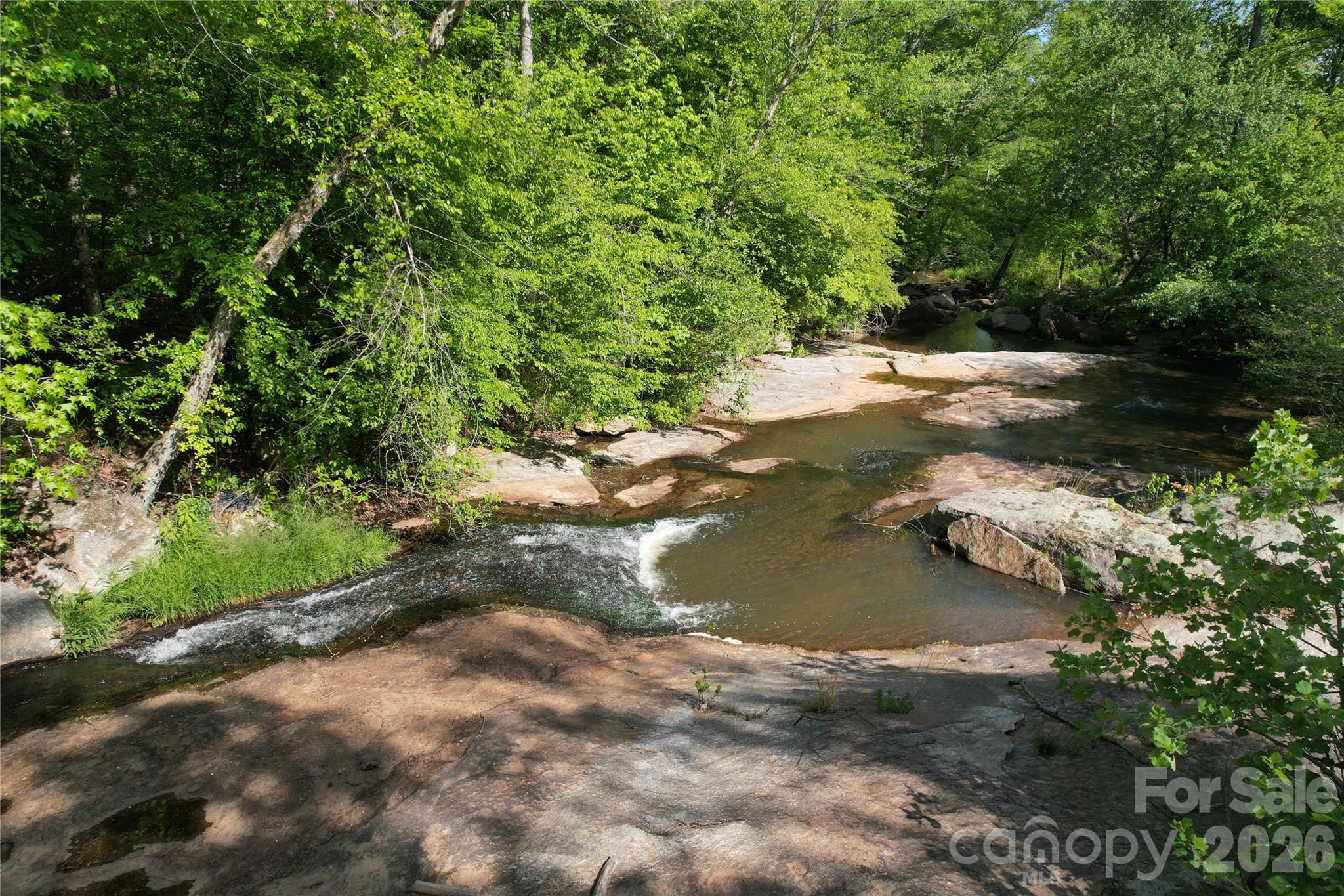 000 Rockford Road Property Photo 1