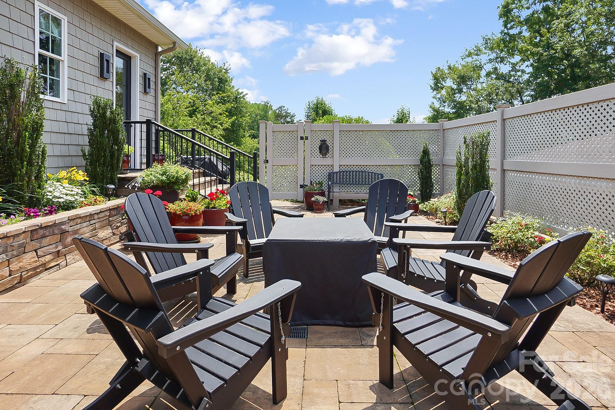 2354 Valelake Road Property Photo 45