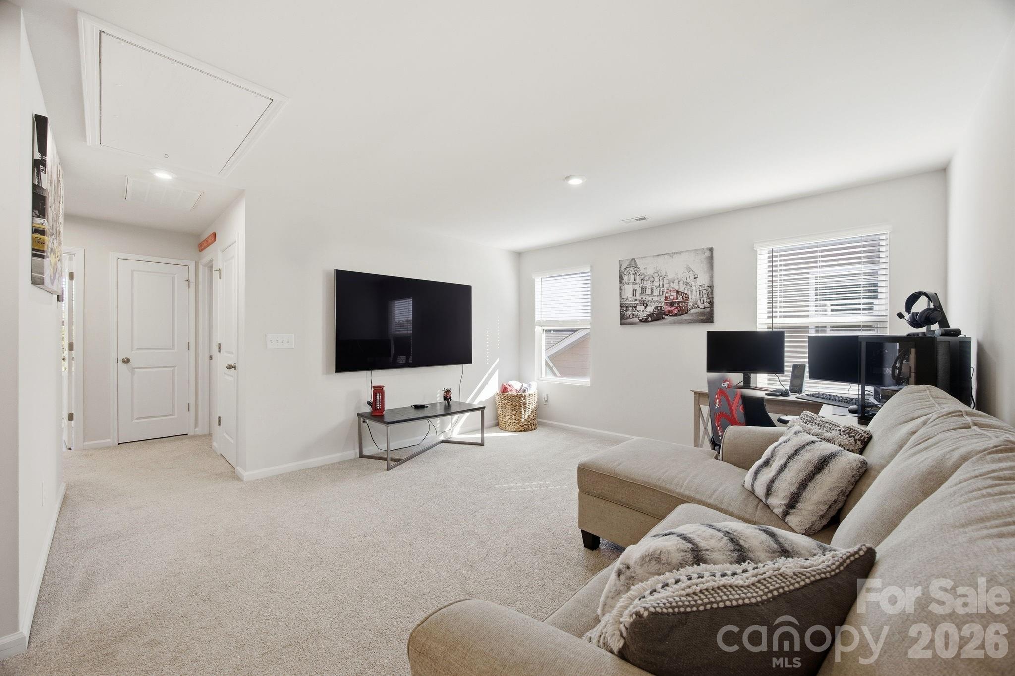 2551 Lorelei Terrace 343 Property Photo 15
