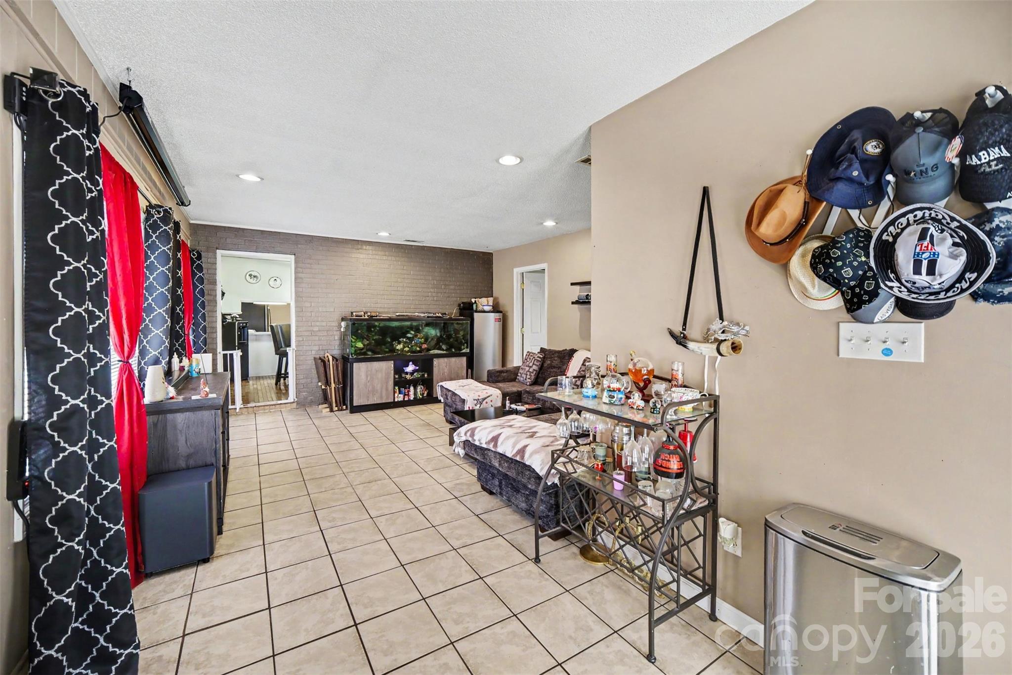 888 Sunbeam Drive Property Photo 14