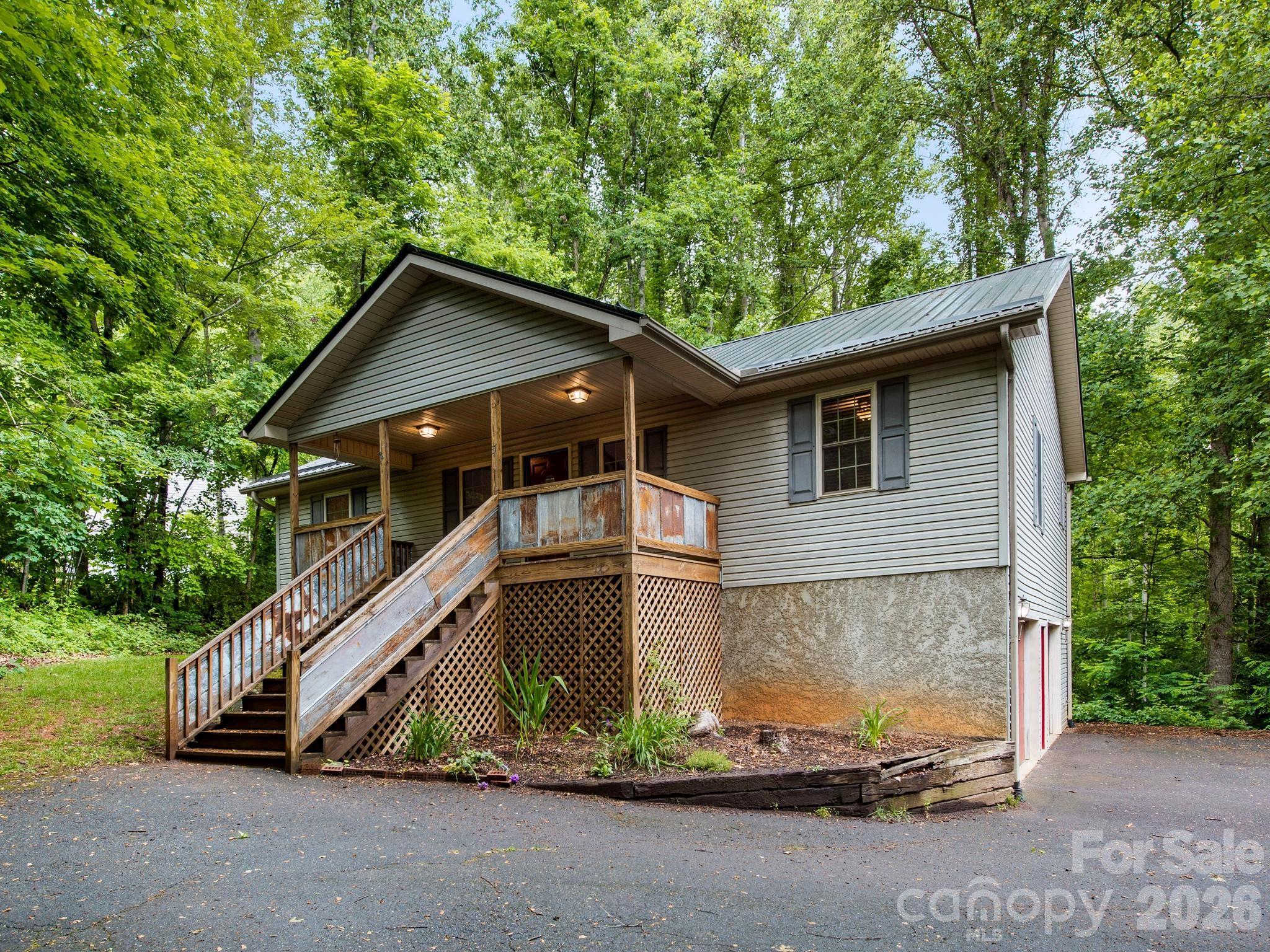 37 Leatherwood Drive 9 Property Photo 2