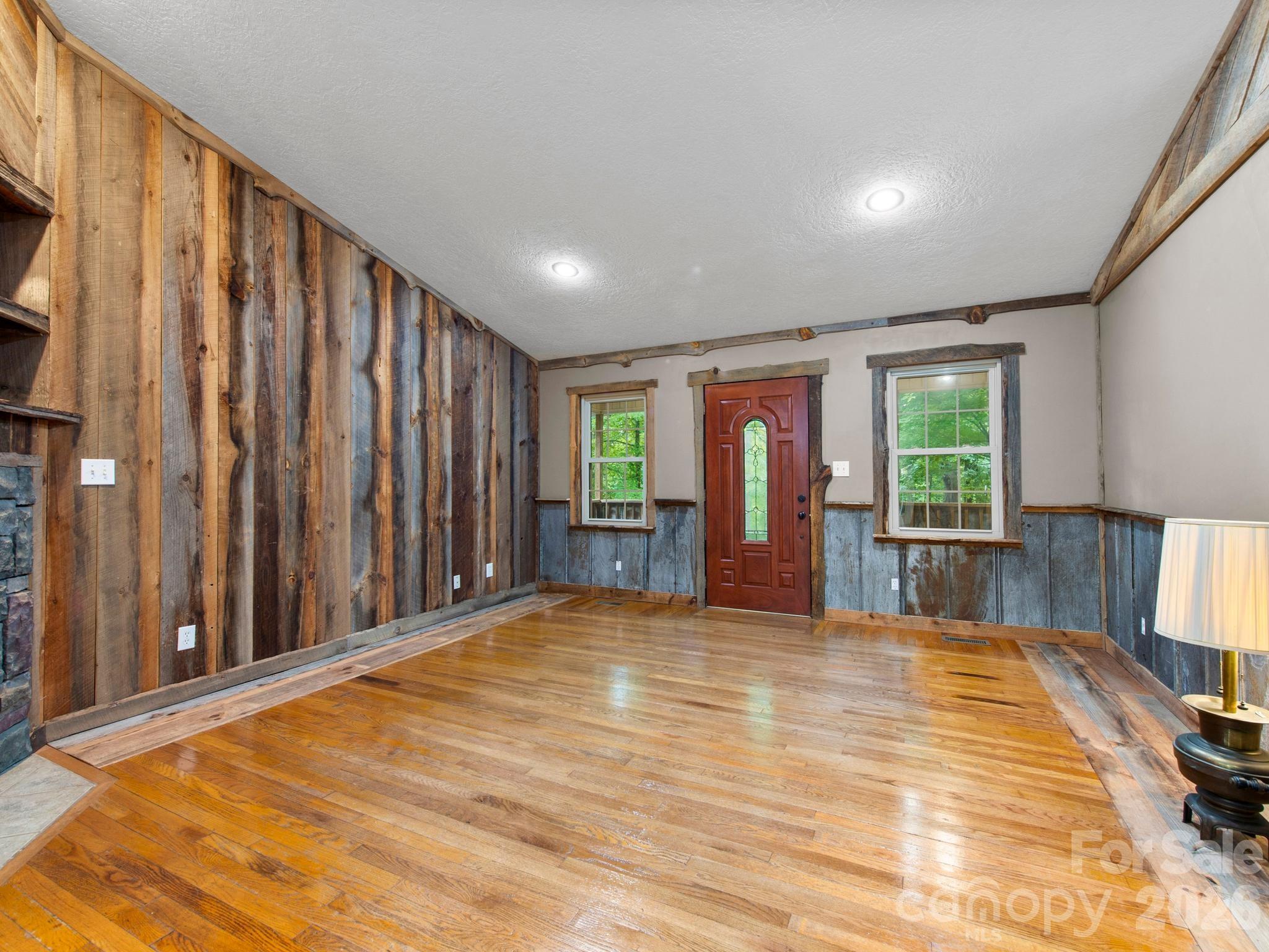 37 Leatherwood Drive 9 Property Photo 13